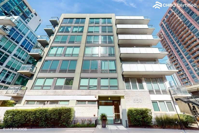 Furnished Executive 2bd Condo in Chicago