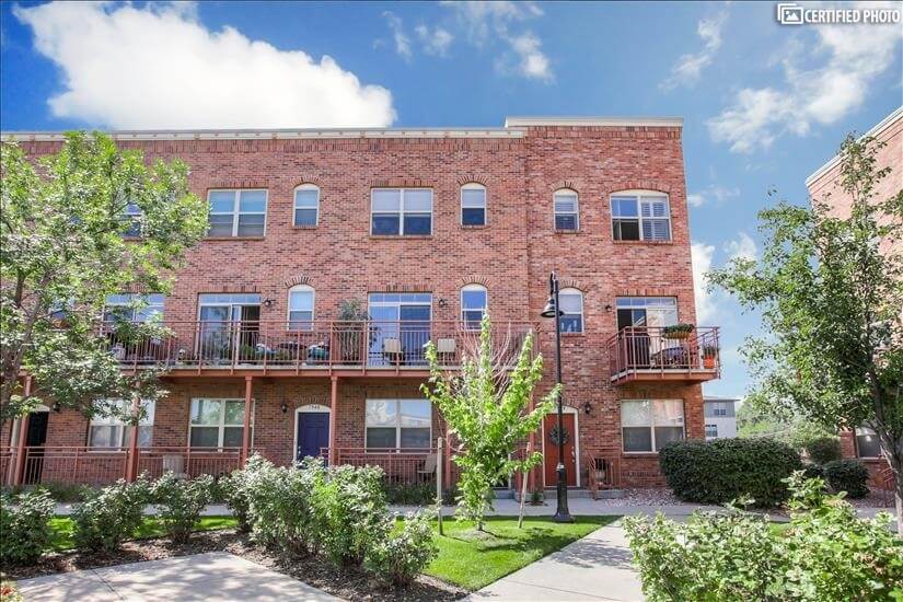 Apartments Near Commuter Rail with Best Design