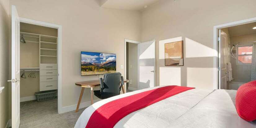 2 Bedroom Townhouse Willow Street Lofts