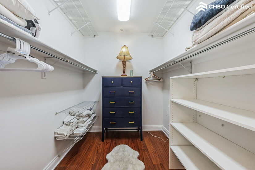 Furnished 1 bd Condo Central Denver