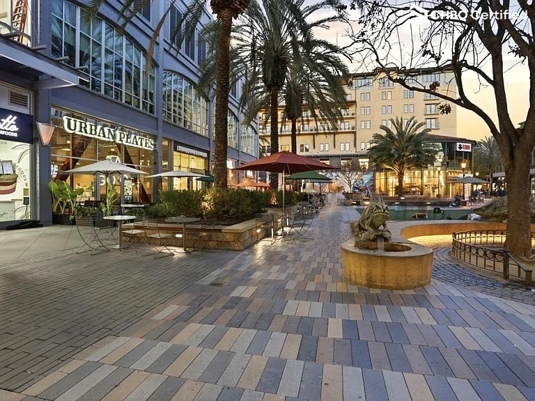 LOVELY 4 BED 3 FULL BATH IN SANTANA ROW