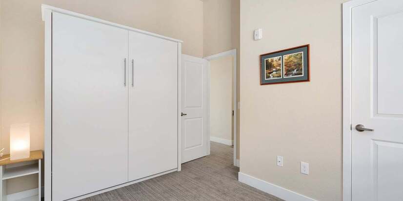 2 Bedroom Townhouse Willow Street Lofts