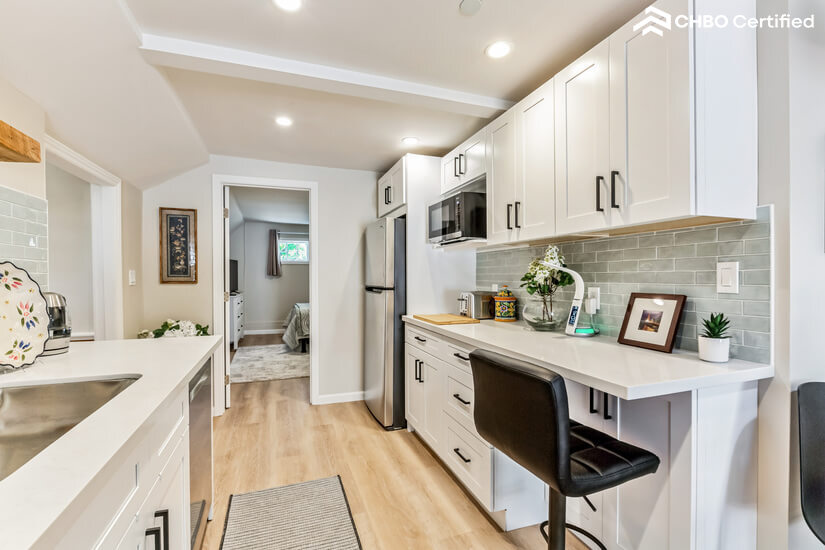 Furnished ADU in Burlingame with Patio