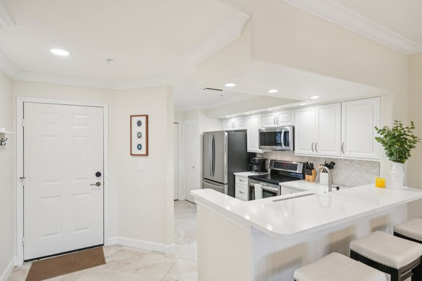 Newly Renovated Furnished Condo