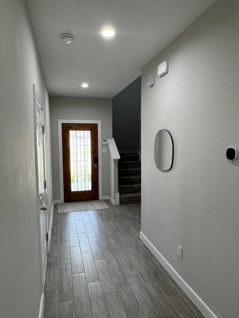 3BR Exec Home Near DT Wax WiFi Garage