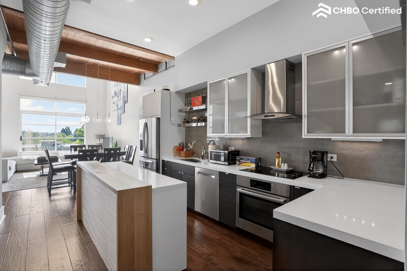 LOVELY 4 BED 3 FULL BATH IN SANTANA ROW
