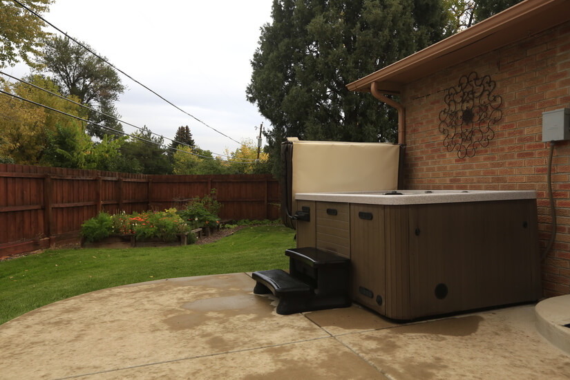 Modern Ranch Beautiful Neighborhood 