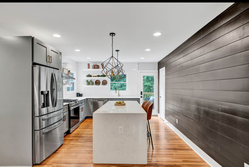 Modern Farmhouse in the City