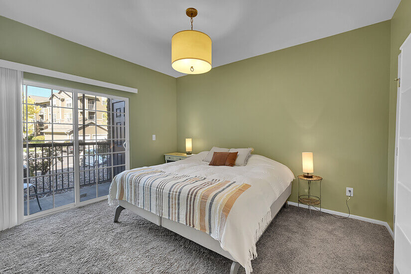 Spacious master  with private patio, king bed