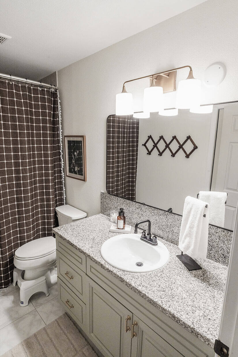 Second Full Bathroom