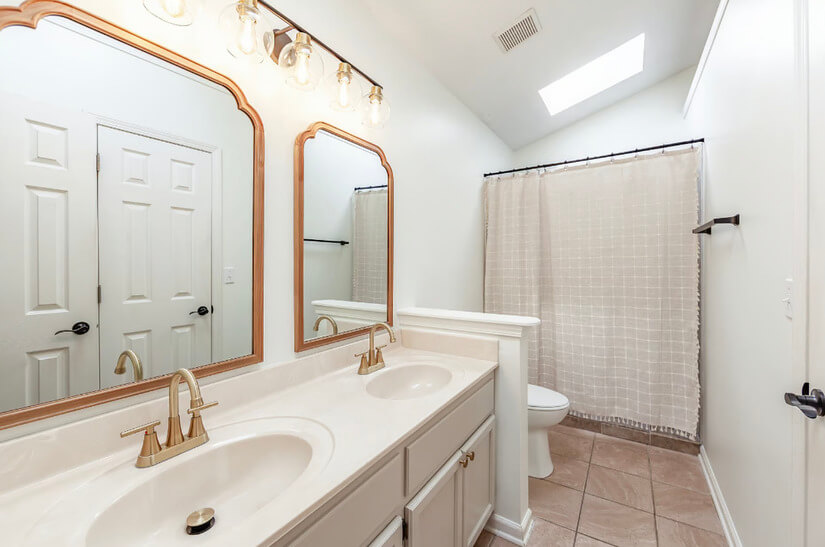 Luxury for 8 off I40 Garage Fenced Yard