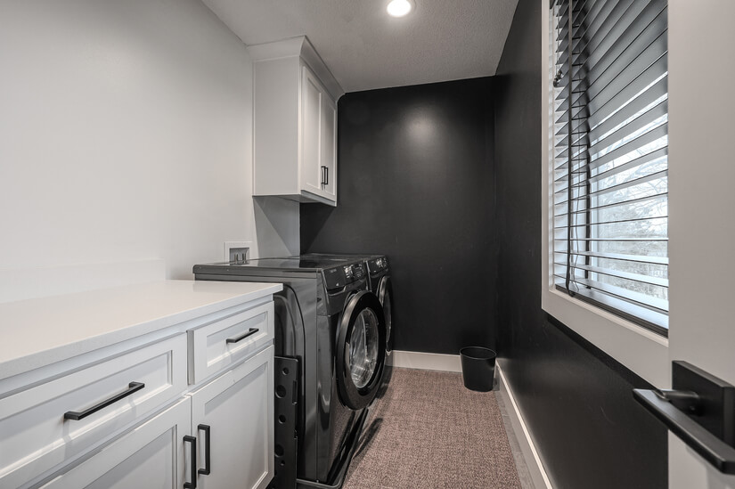 Furnished 2yr old Home in Prime Location