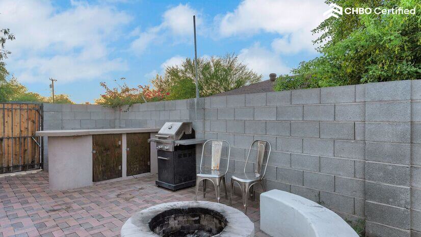 Snug Home Near Downtown Phoenix