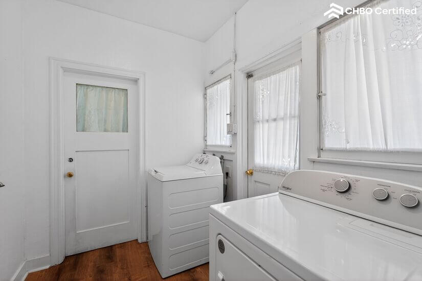 Newly Renovated Furnished home Redlands 