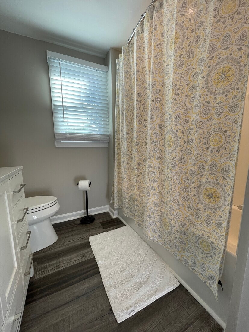 Fully Remodeled and Furnished Bungalow