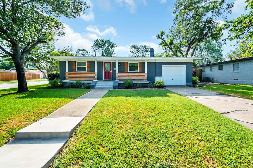 Gorgeous Brickhome 4/2 Updated! Modern!