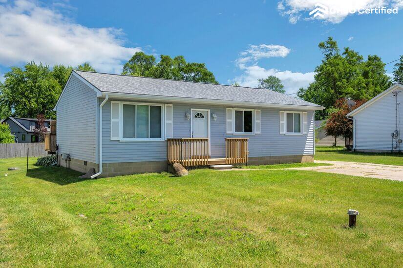 Furnished Pet Friendly Home