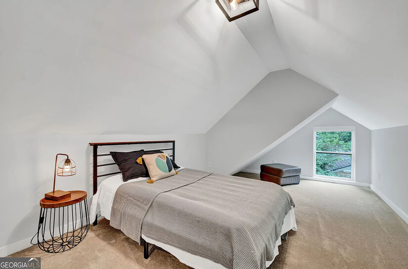 Modern Farmhouse in the City