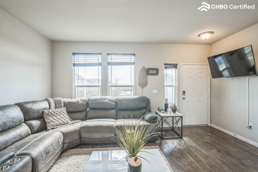 Pioneer Hill Hideaway