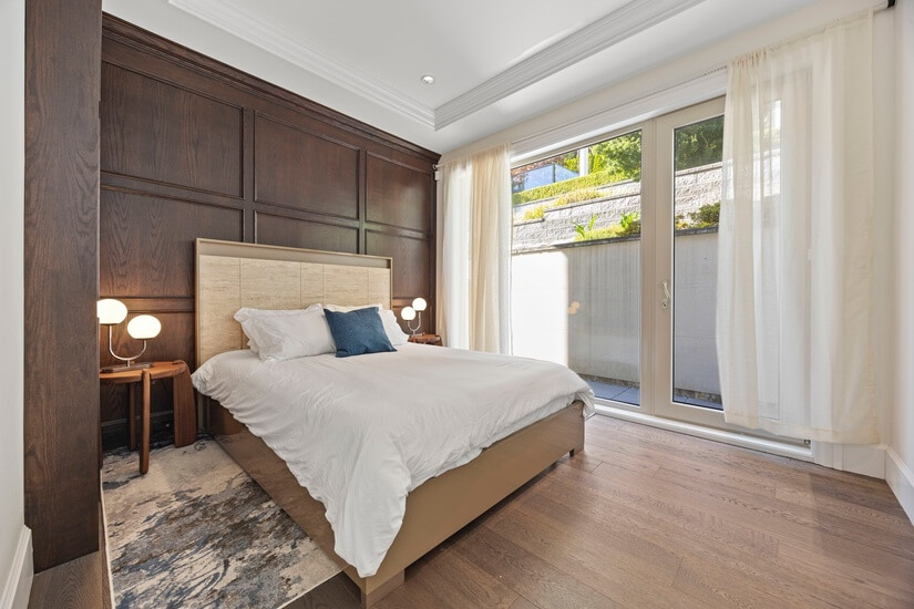 Vancouver Executive Luxury Home w/ View