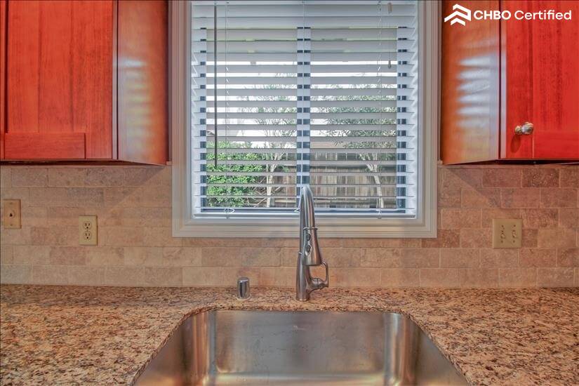 One Bedroom Cottage Fully Furnished