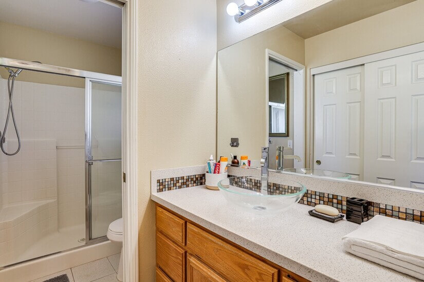 Spacious 3BR 2BA Peaceful Desert Living 