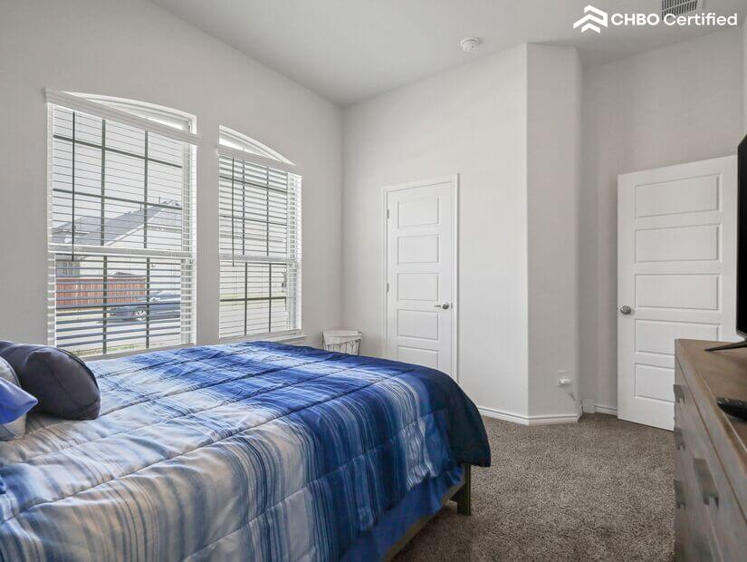 Little Elm 4 Bed Fully Furnished Home