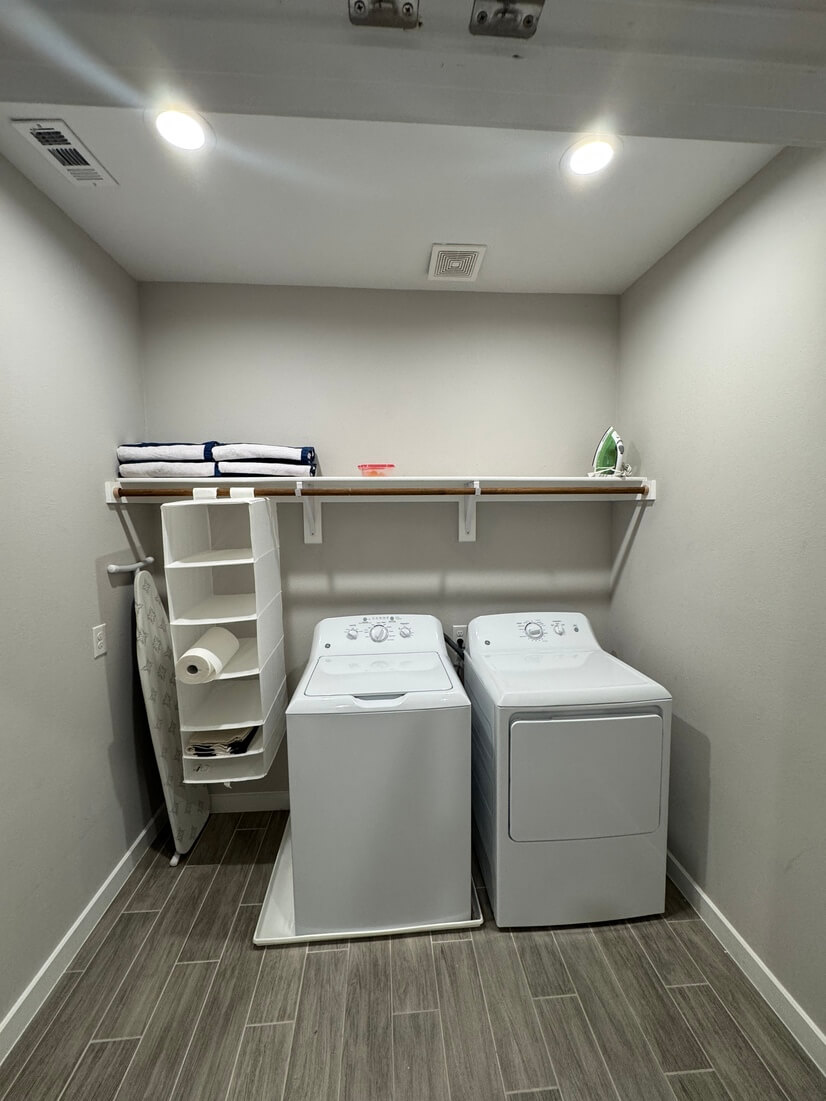 3BR Exec Home Near DT Wax WiFi Garage