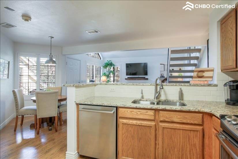 Open Kitchen and very well lit