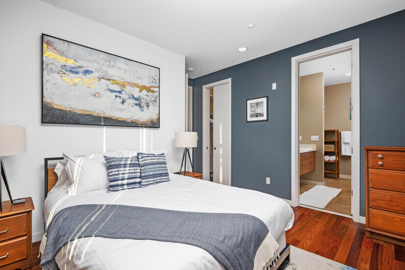 Gorgeous Condo, Walk to Pearl District