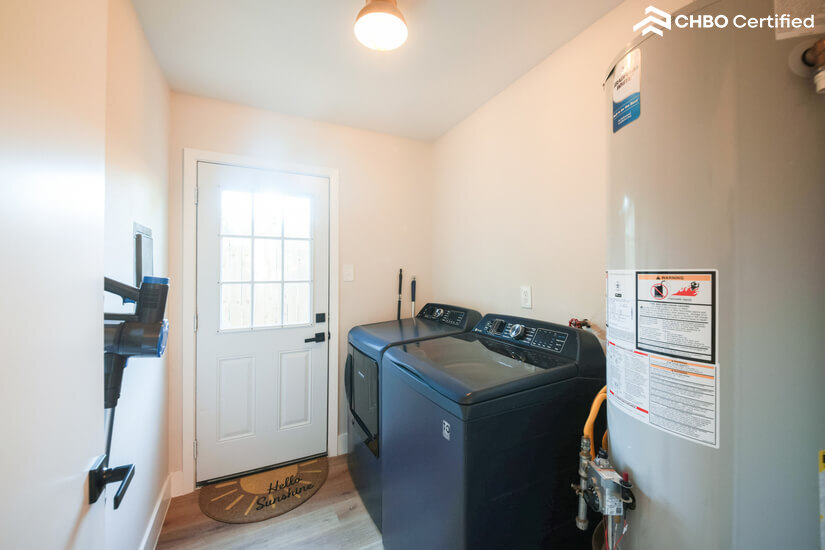 Laundry with full sized washer and dryer