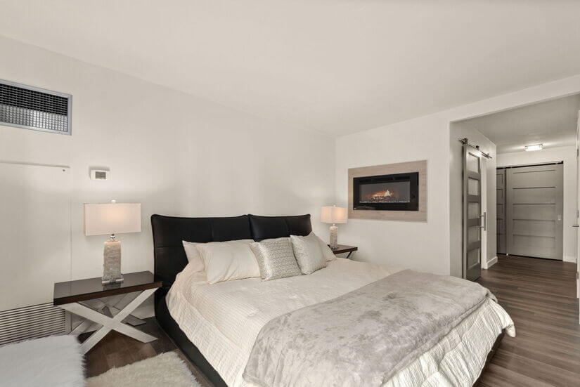 2 Bed 2 Bath 9th Floor Condo at Barclay