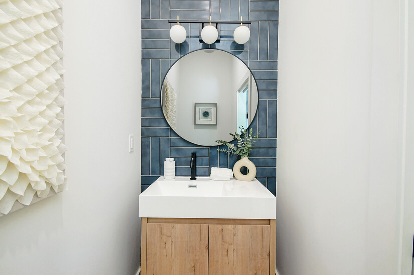 Fully Furnished 3 Bedroom Townhome