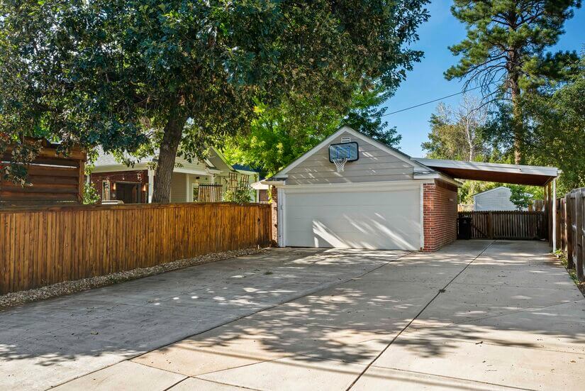 4BR with Office and Yard