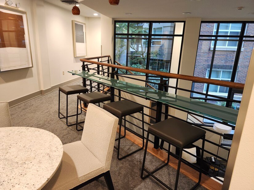 Luxury 2 BD Condo in Seattle/Ballard