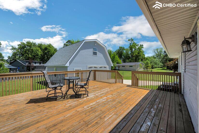 Furnished Pet Friendly Home