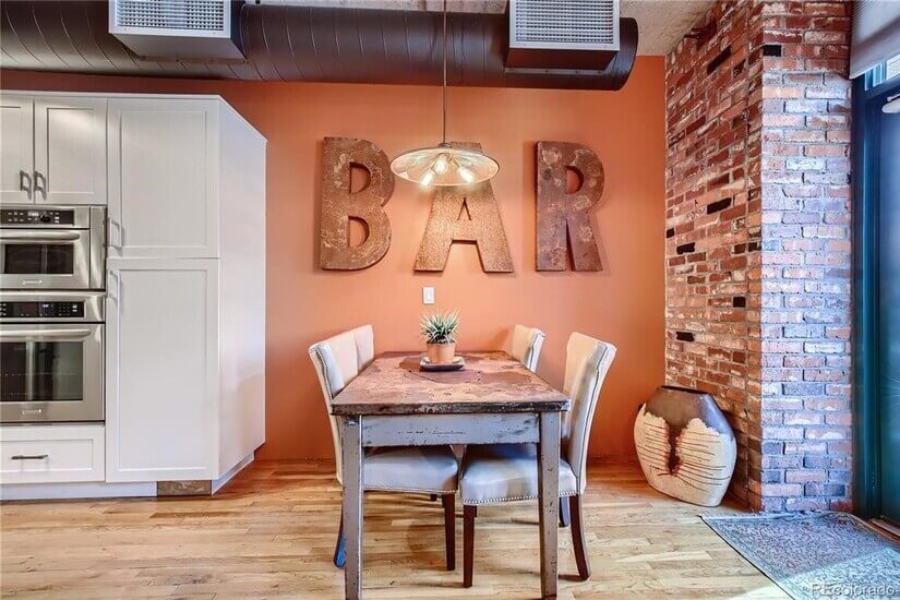 1 Bedroom Condo at Icehouse