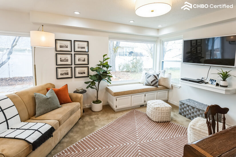 Furnished rental in Centerville, UT