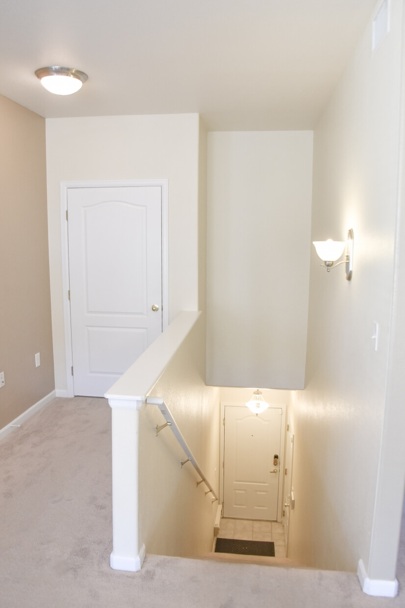 Furnished Pet Friendly Home Near Golden