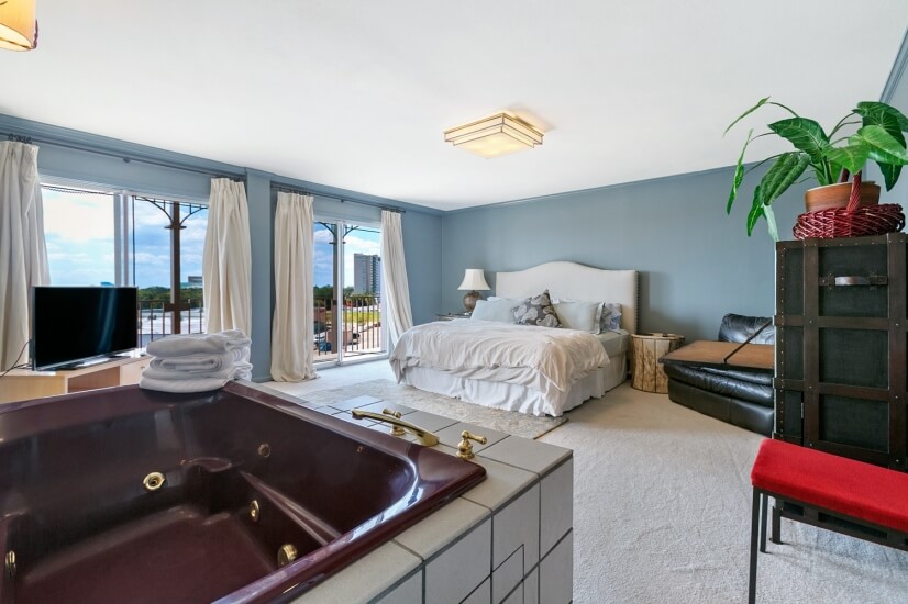 Beautiful New Orleans Furnished Housing