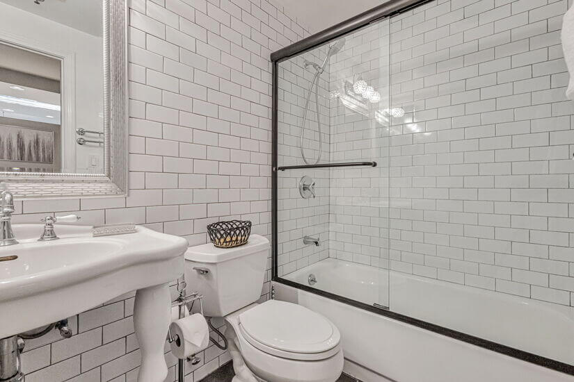 Furnished Jr 1BR Condo Bay Bridge Views 