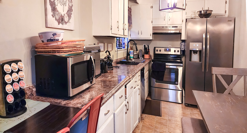 4 extra bar stool and sitting area