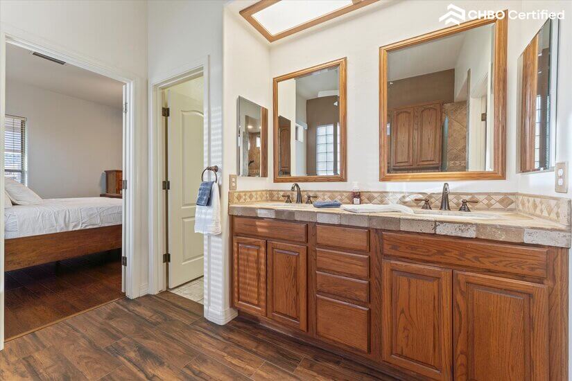 Upscale Furnished Home in Glendale AZ