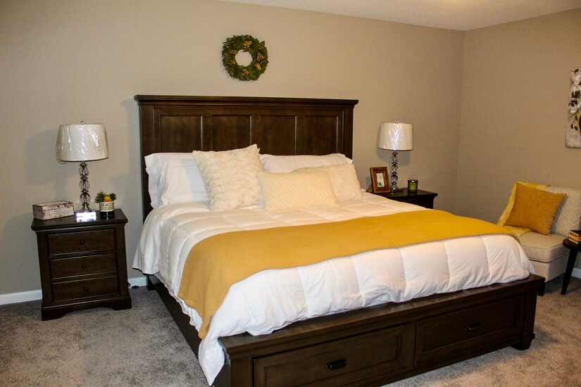 Master Suite w/king Sized bed