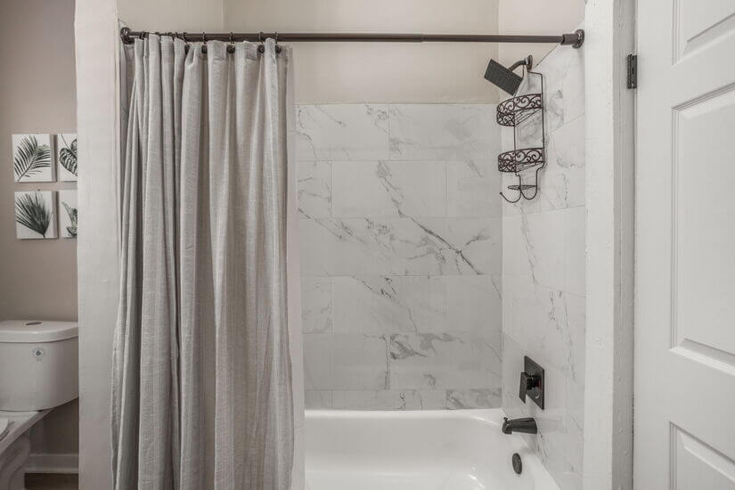 Newly Renovated Home 2 Bed 1 Bath