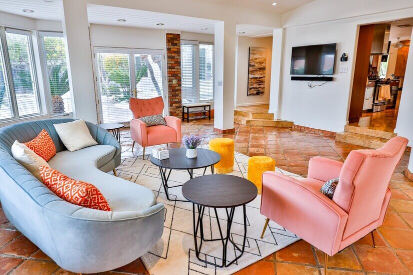 Spacious Living Room with Entertainment