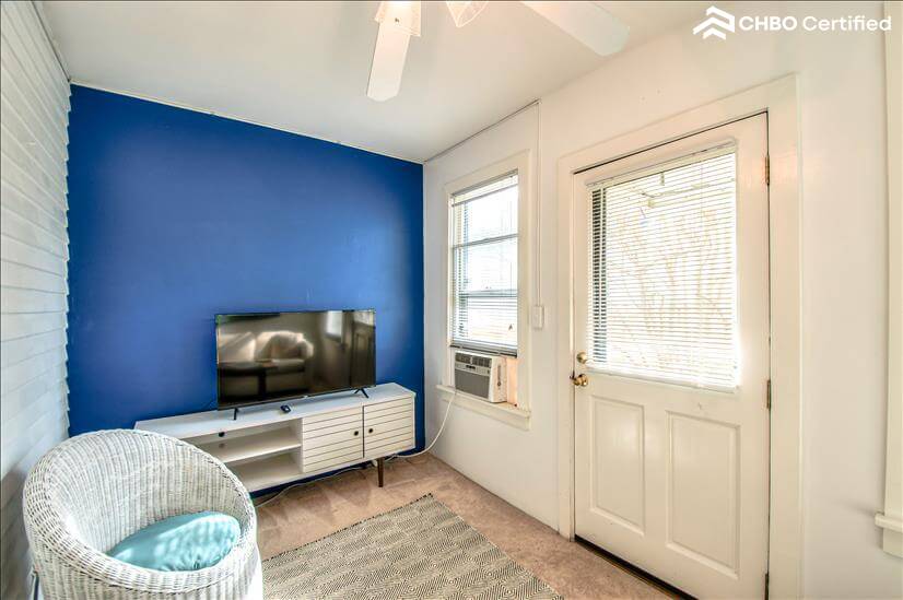 Use your personal accounts to watch favorites