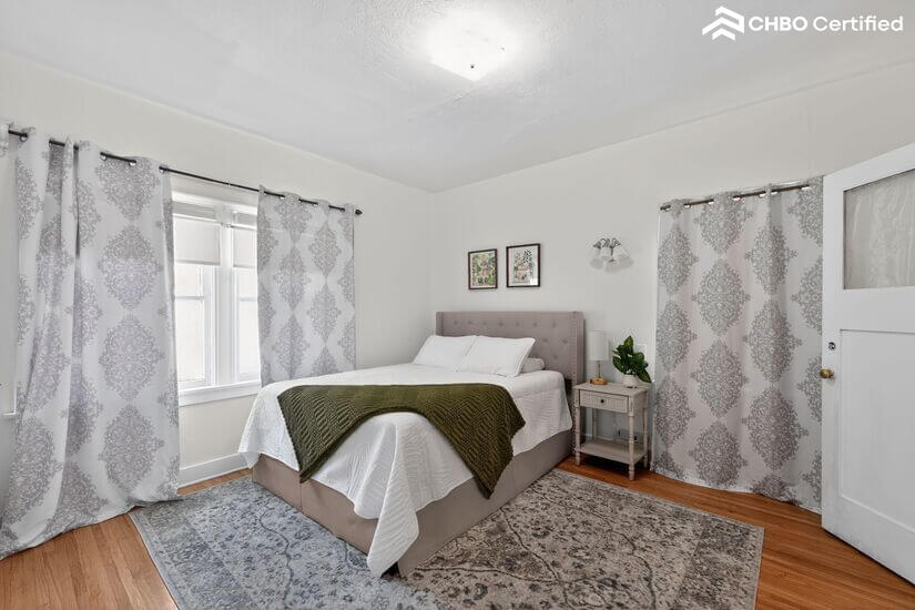 Newly Renovated Furnished home Redlands 