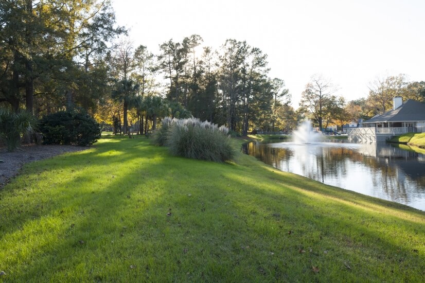 Gated Lovely 2bd Townhome