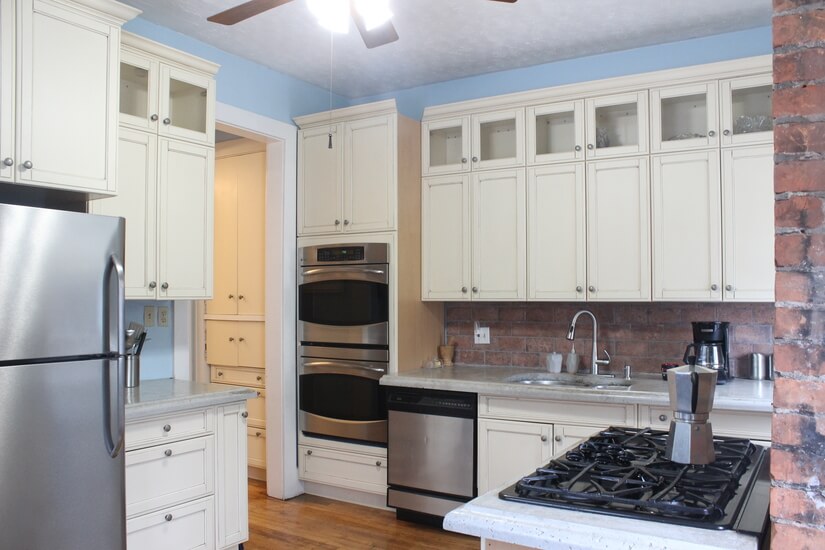 Features disposal and motion sensored faucet